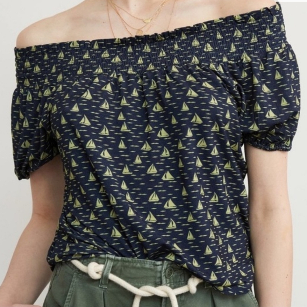NWT Anthropologie Navy and Yellow Sailboat Print Top - Picture 7 of 8